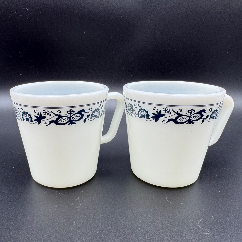 Vintage Pyrex Old Town Blue Coffee Mugs Set of 2 D Handle Cups